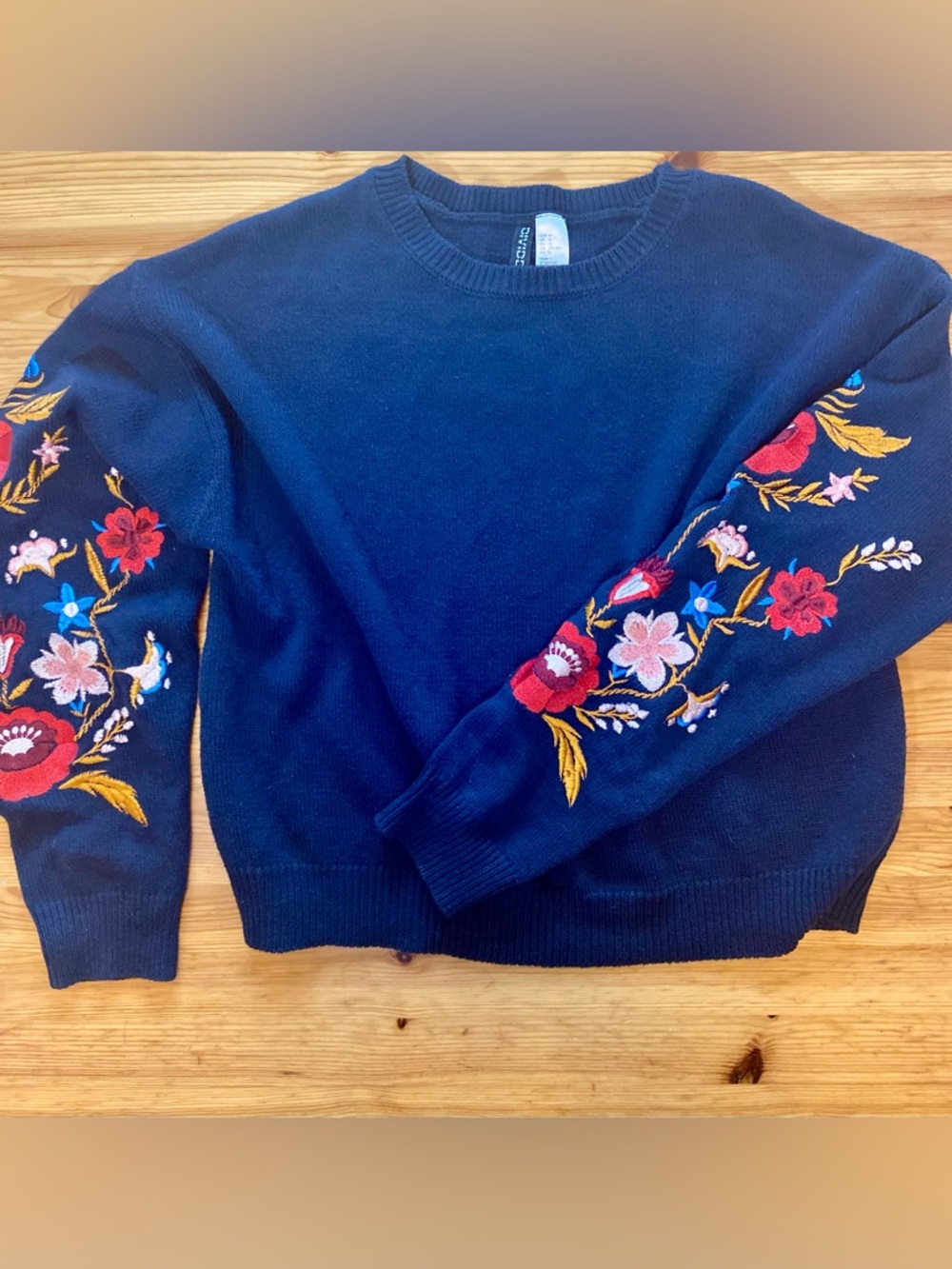 H&M Embroidered Floral Cottagecore Jumper Navy Blue Size Medium - Picture 5 of 8